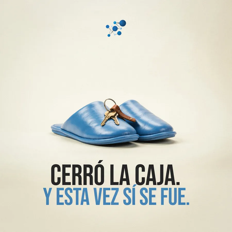 Cerró la caja. Y esta vez sí se fue.